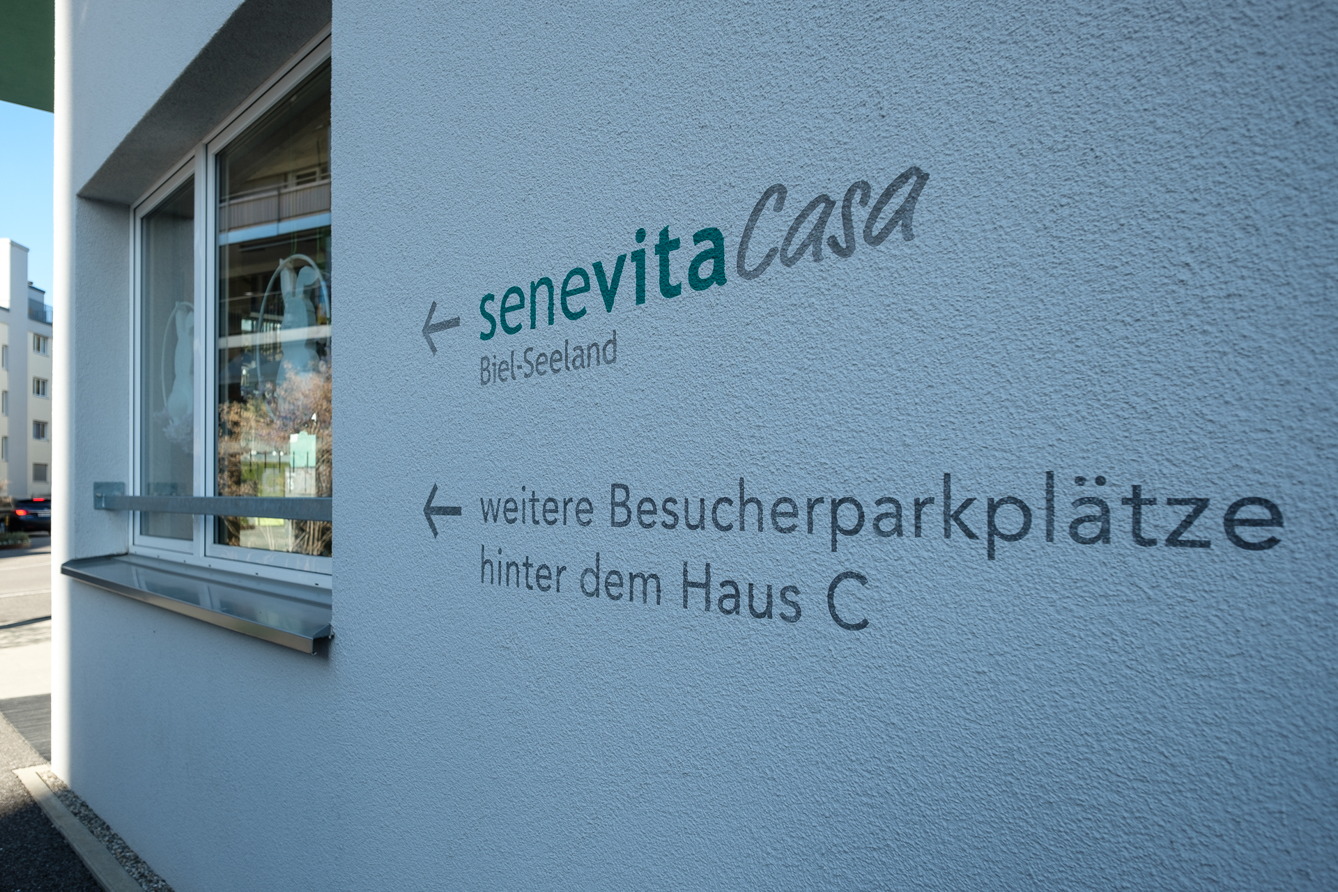 Signaletik Hauswand